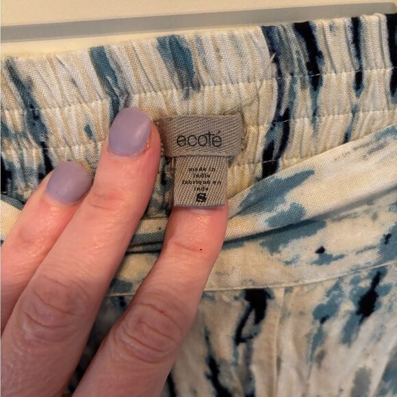 Urban Outfitters ecote Tie-Dye Shorts - Blue and Cream size S - Picture 3 of 4